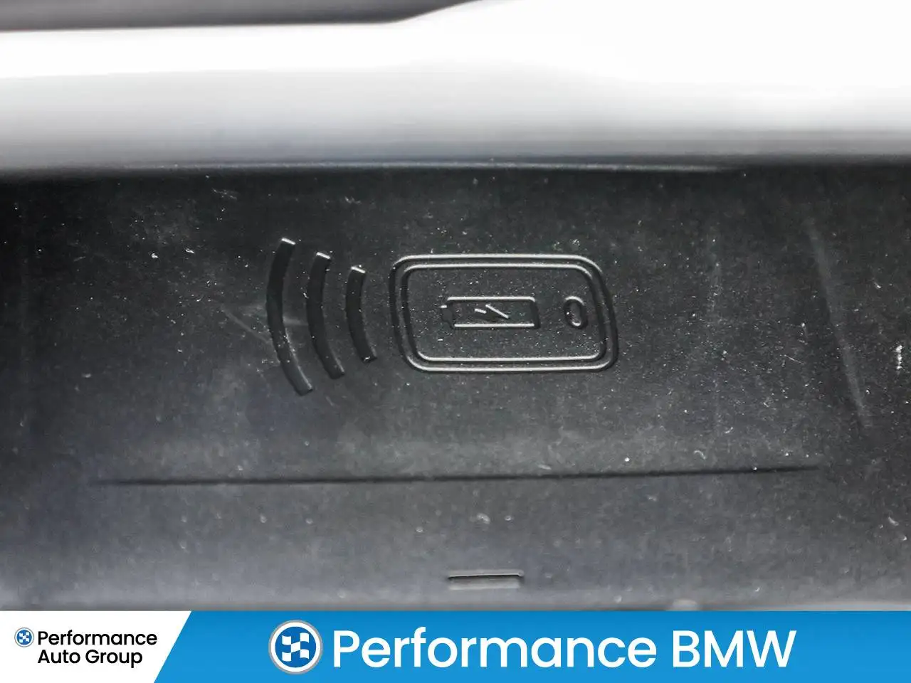 BMW i4 - Image 26