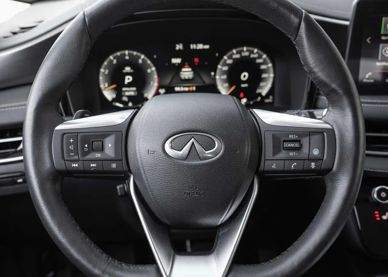 Infiniti QX60 - Image 17