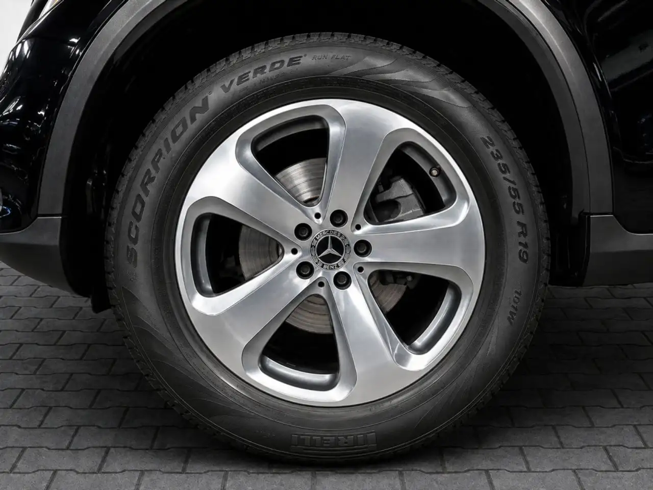 Mercedes-Benz GLC - Image 7