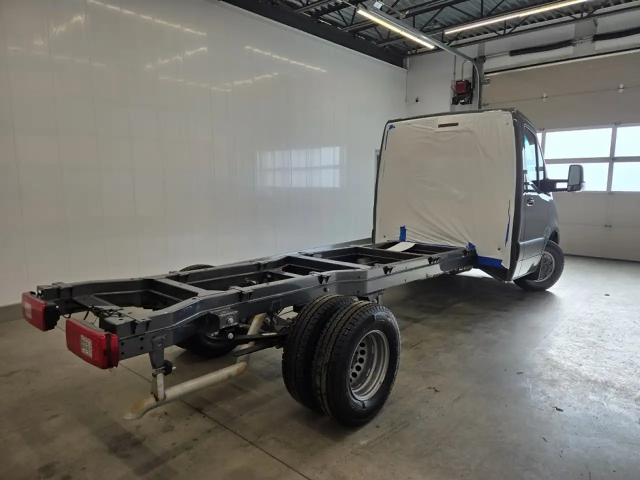 Mercedes-Benz Sprinter - Image 3