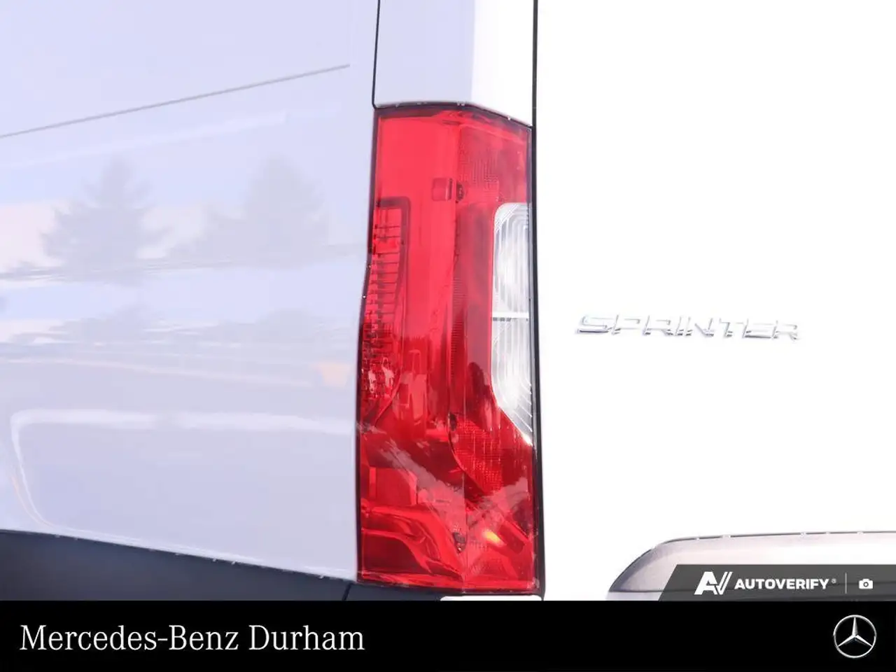 Mercedes-Benz Sprinter - Image 12