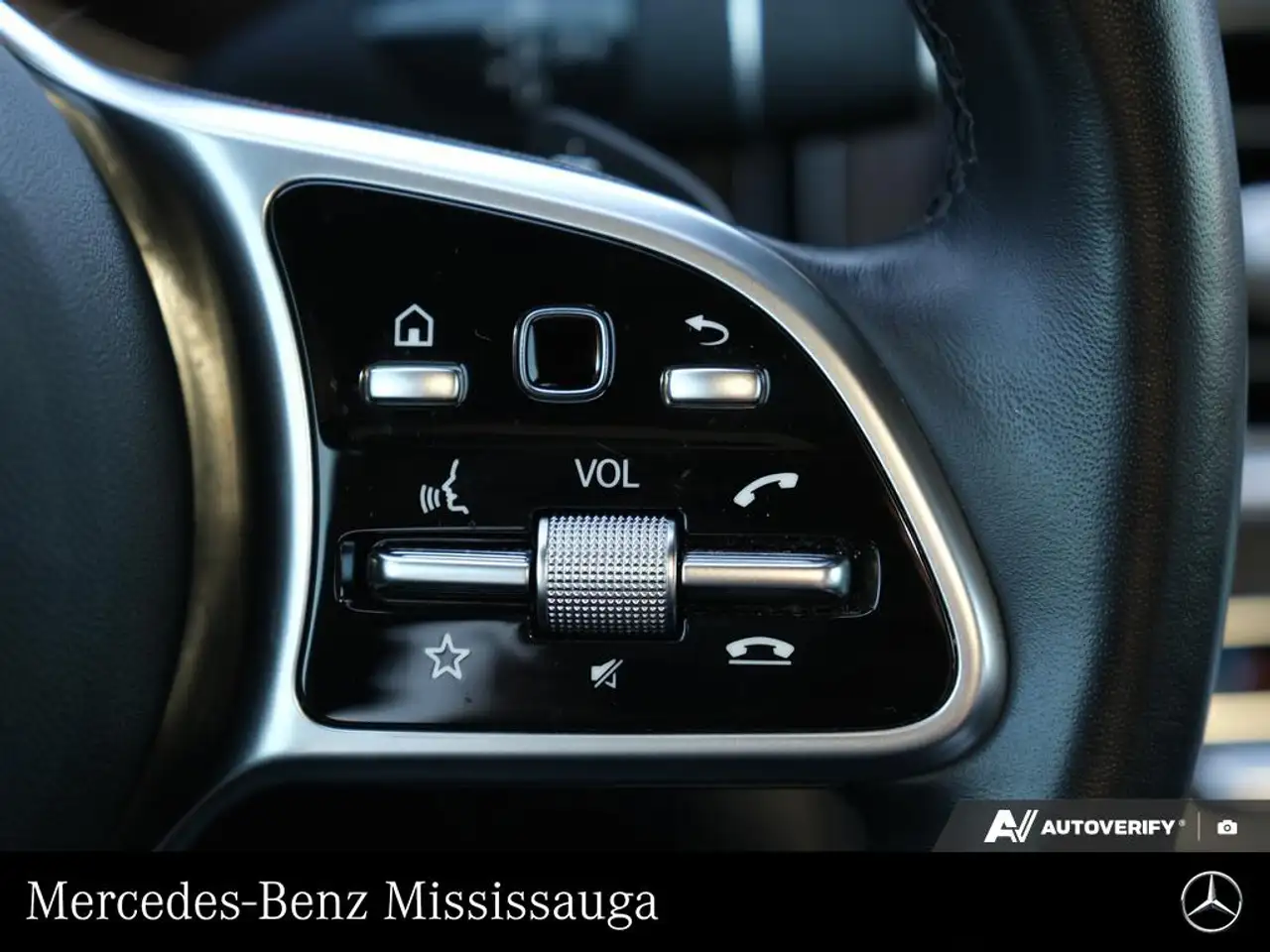 Mercedes-Benz GLC - Image 11