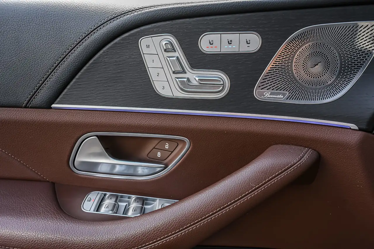 Mercedes-Benz GLE - Image 12