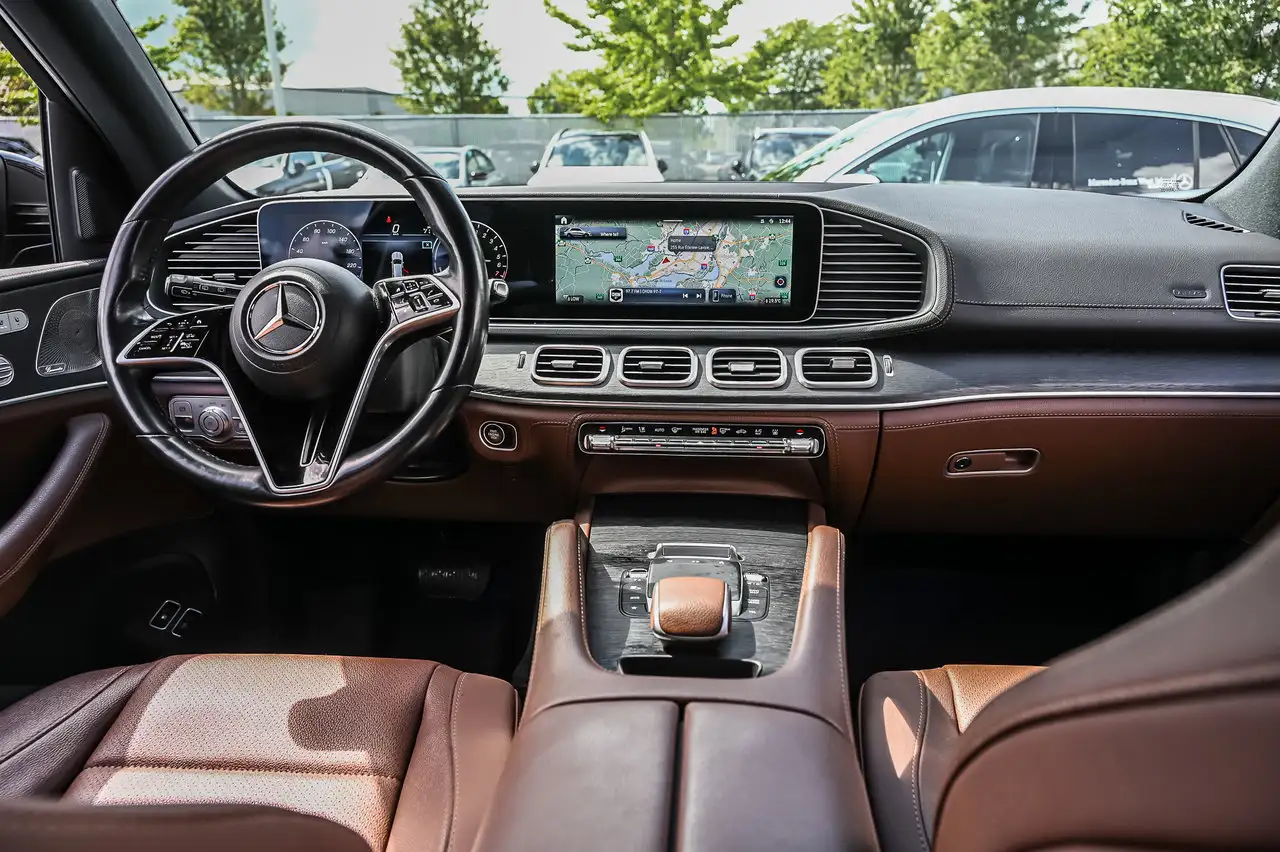 Mercedes-Benz GLE - Image 24