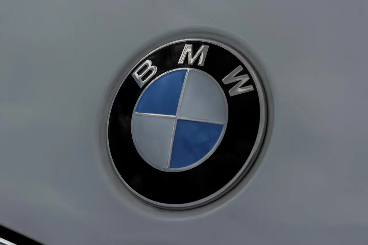 BMW 3 Series - Image 4