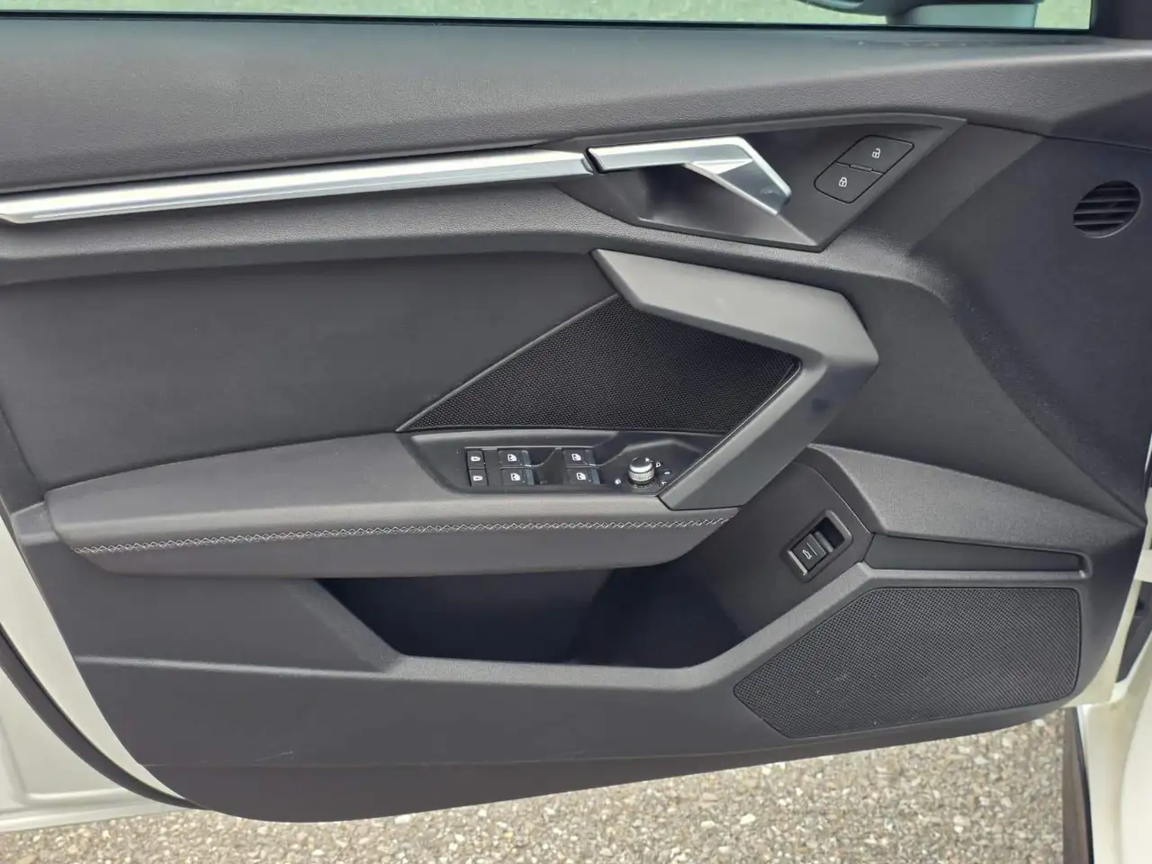 Audi S3 - Image 13