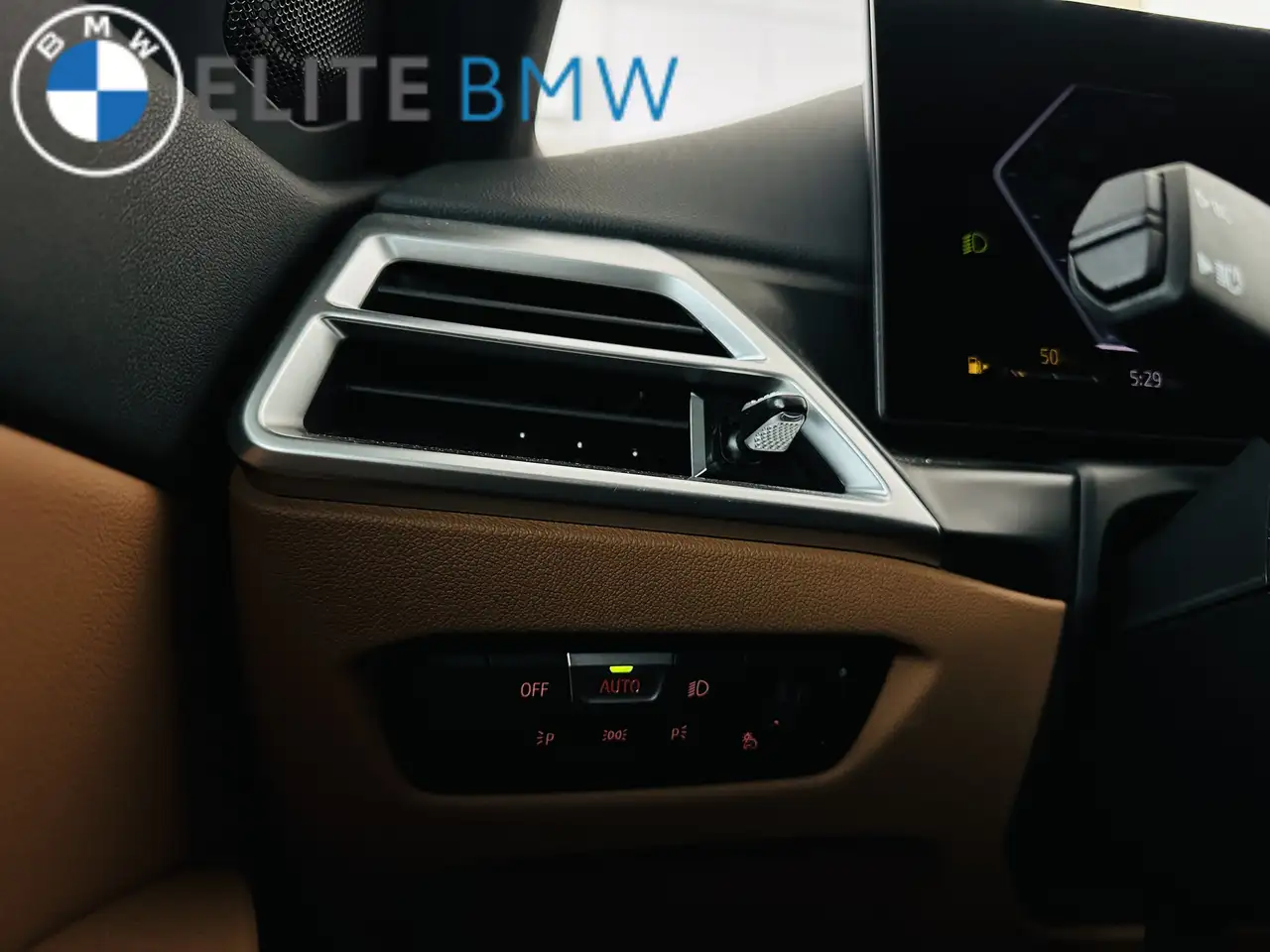BMW 3 Series - Image 16
