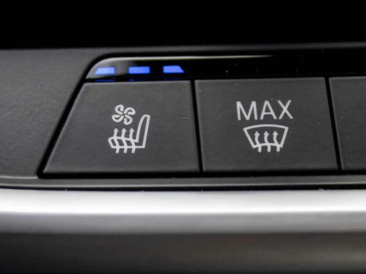 BMW X6 - Image 16
