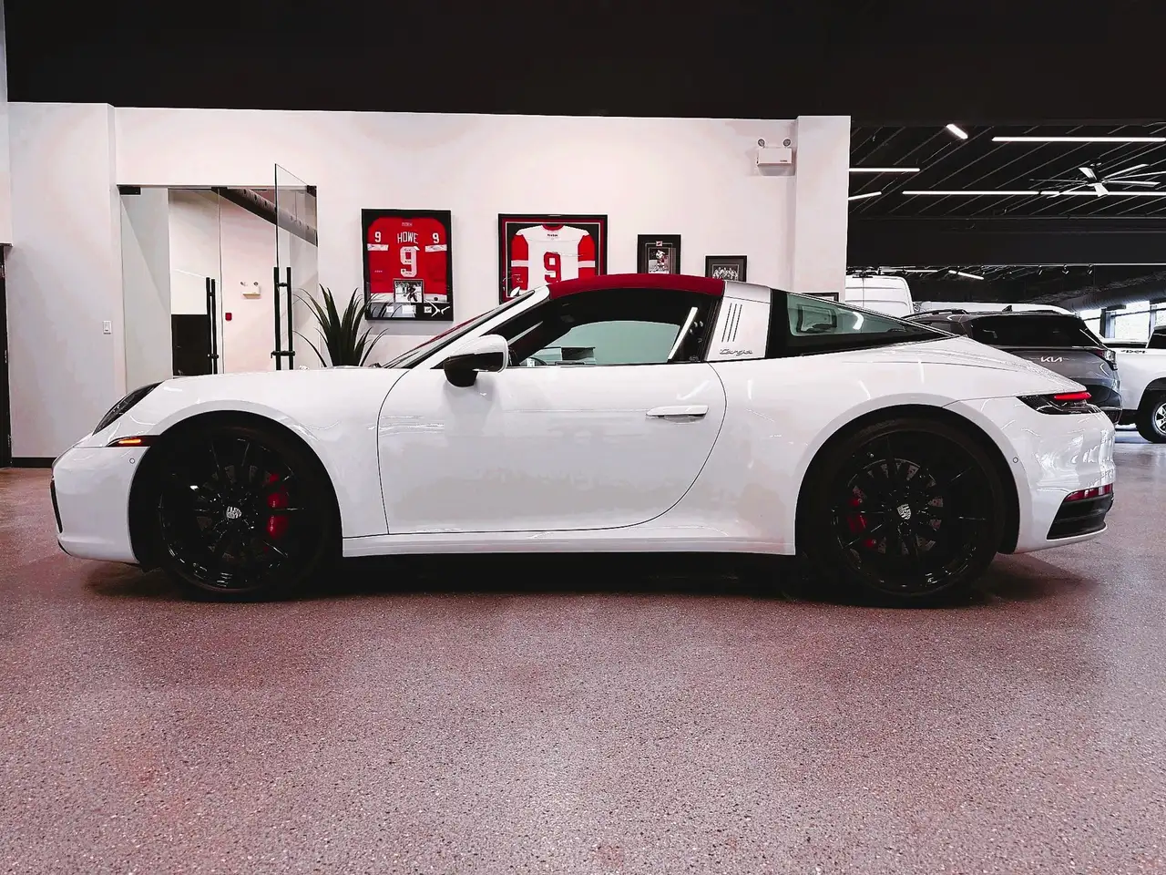 Porsche 911 - Image 2
