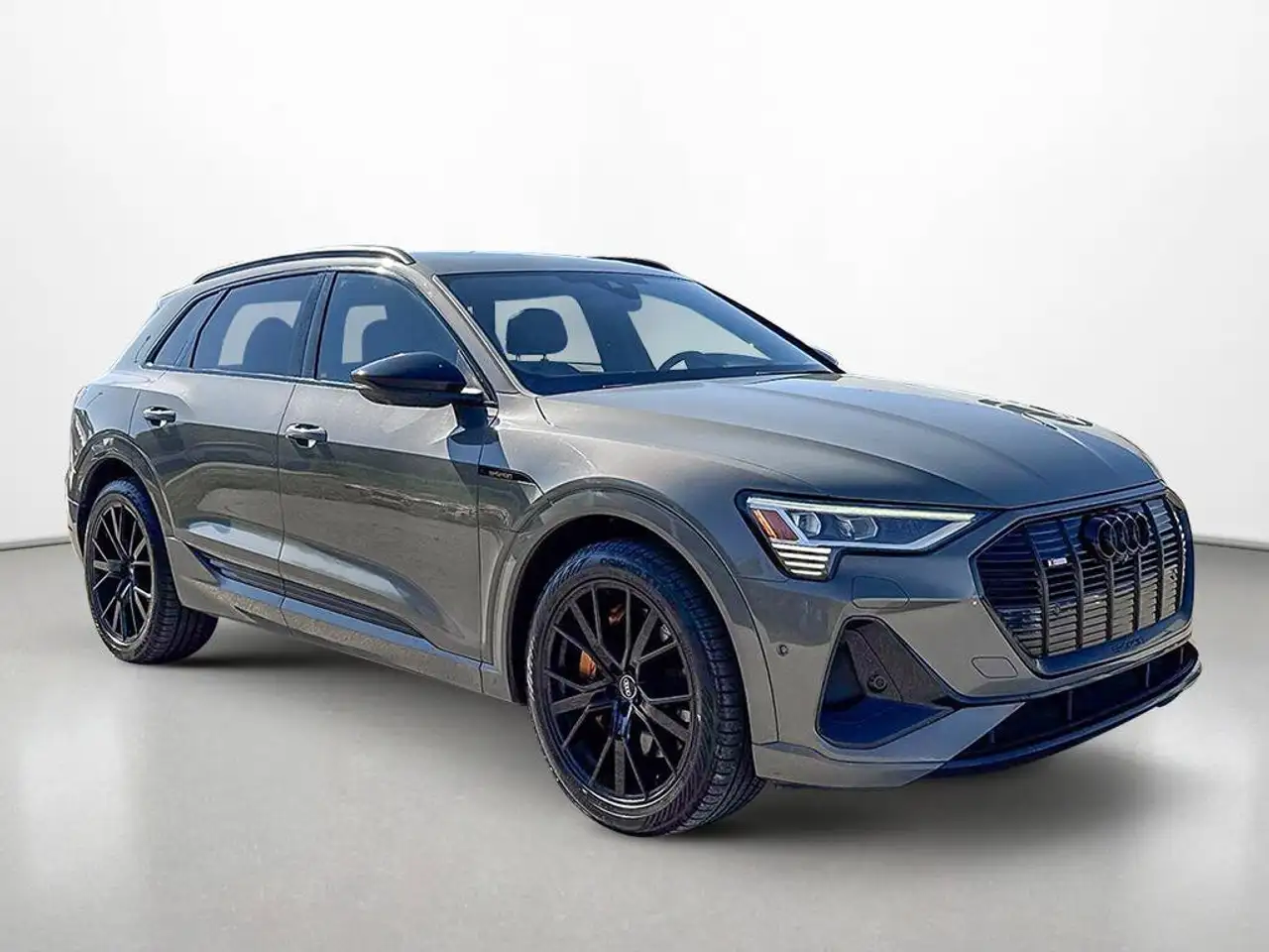 Audi e-tron - Image 8