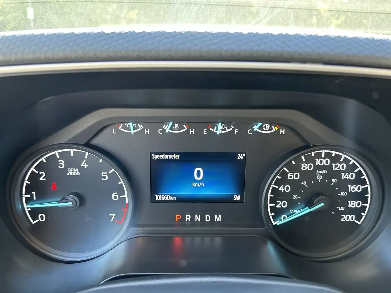 Ford F-150 - Image 22