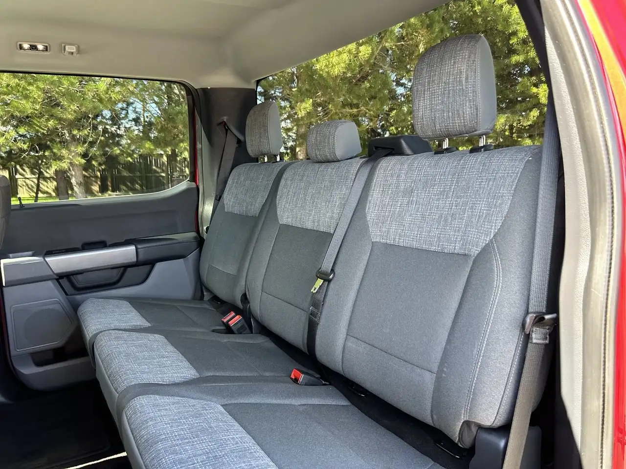 Ford F-150 - Image 17