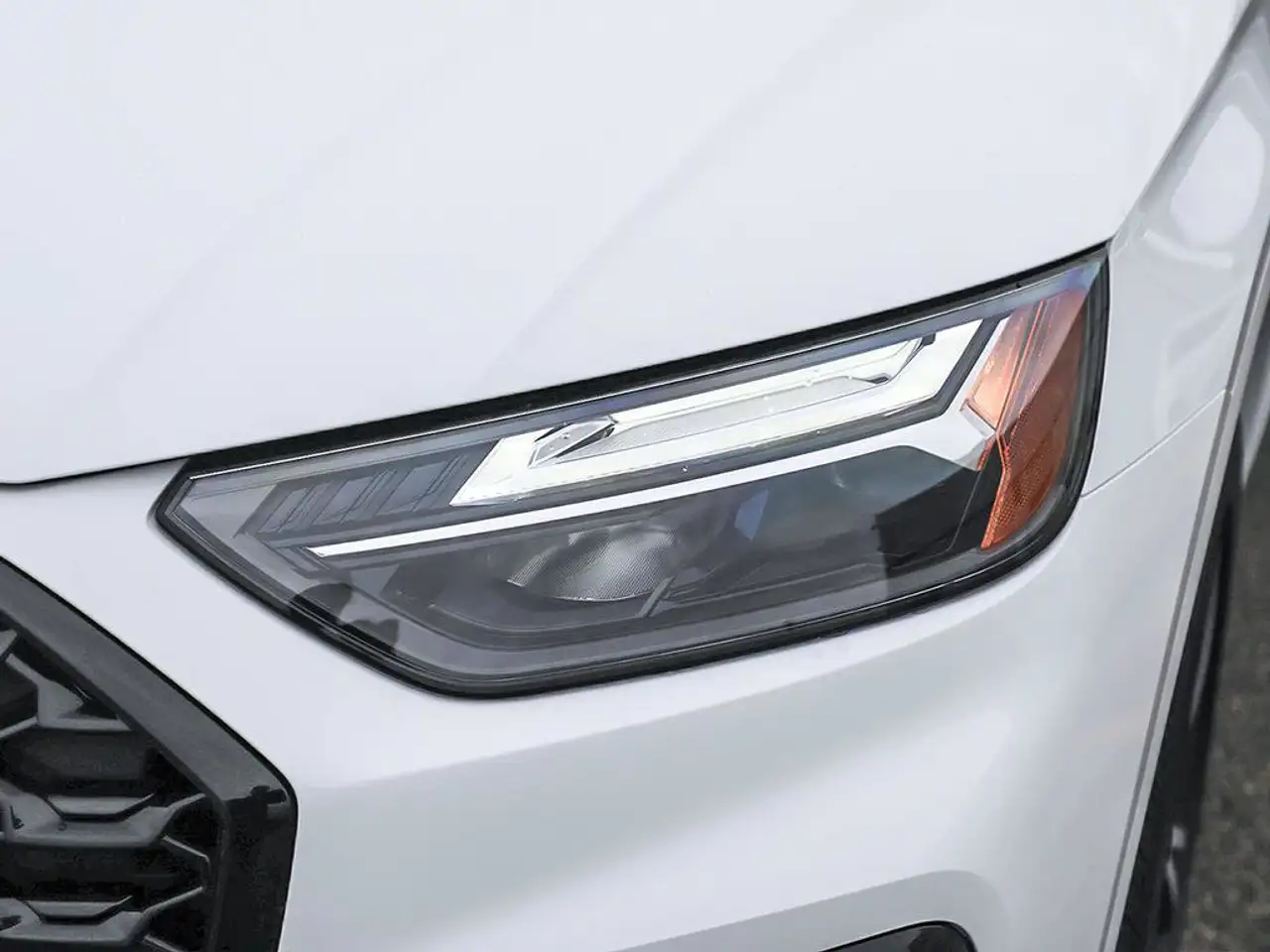 Audi Q5 - Image 13