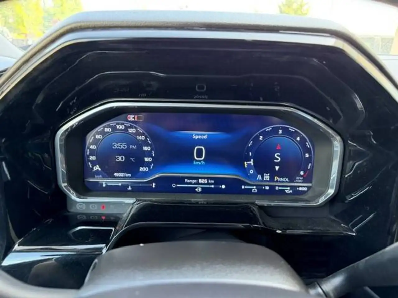 Chevrolet Silverado 1500 - Image 9