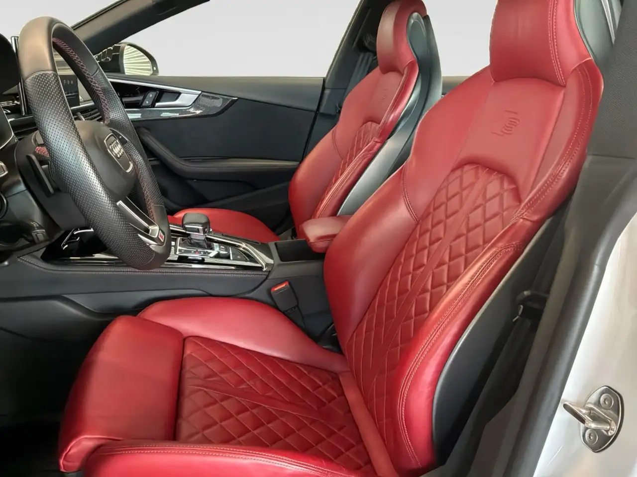Audi S5 - Image 10