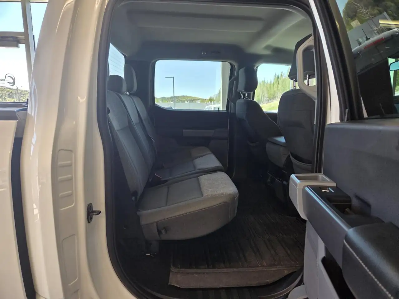 Ford F-150 - Image 15