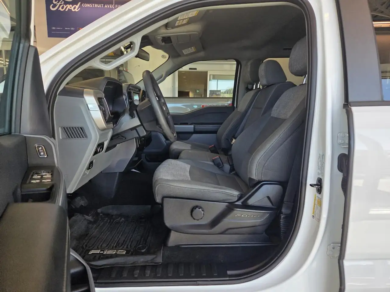 Ford F-150 - Image 12