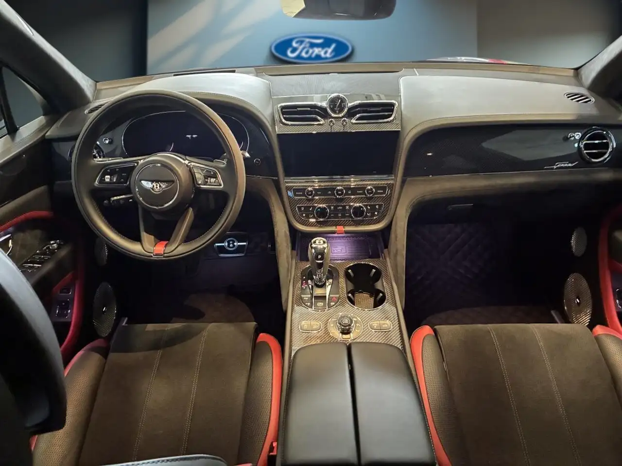 Bentley Bentayga - Image 9