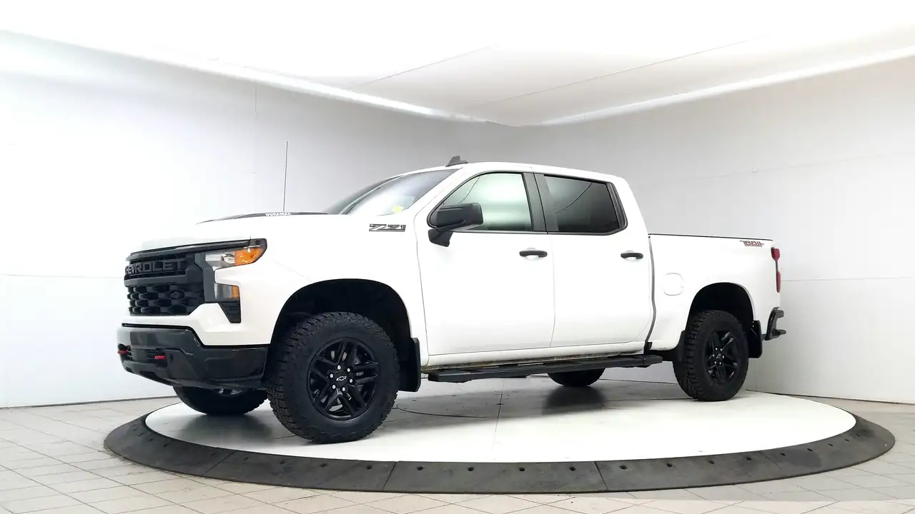 Chevrolet Silverado 1500 - Image 7