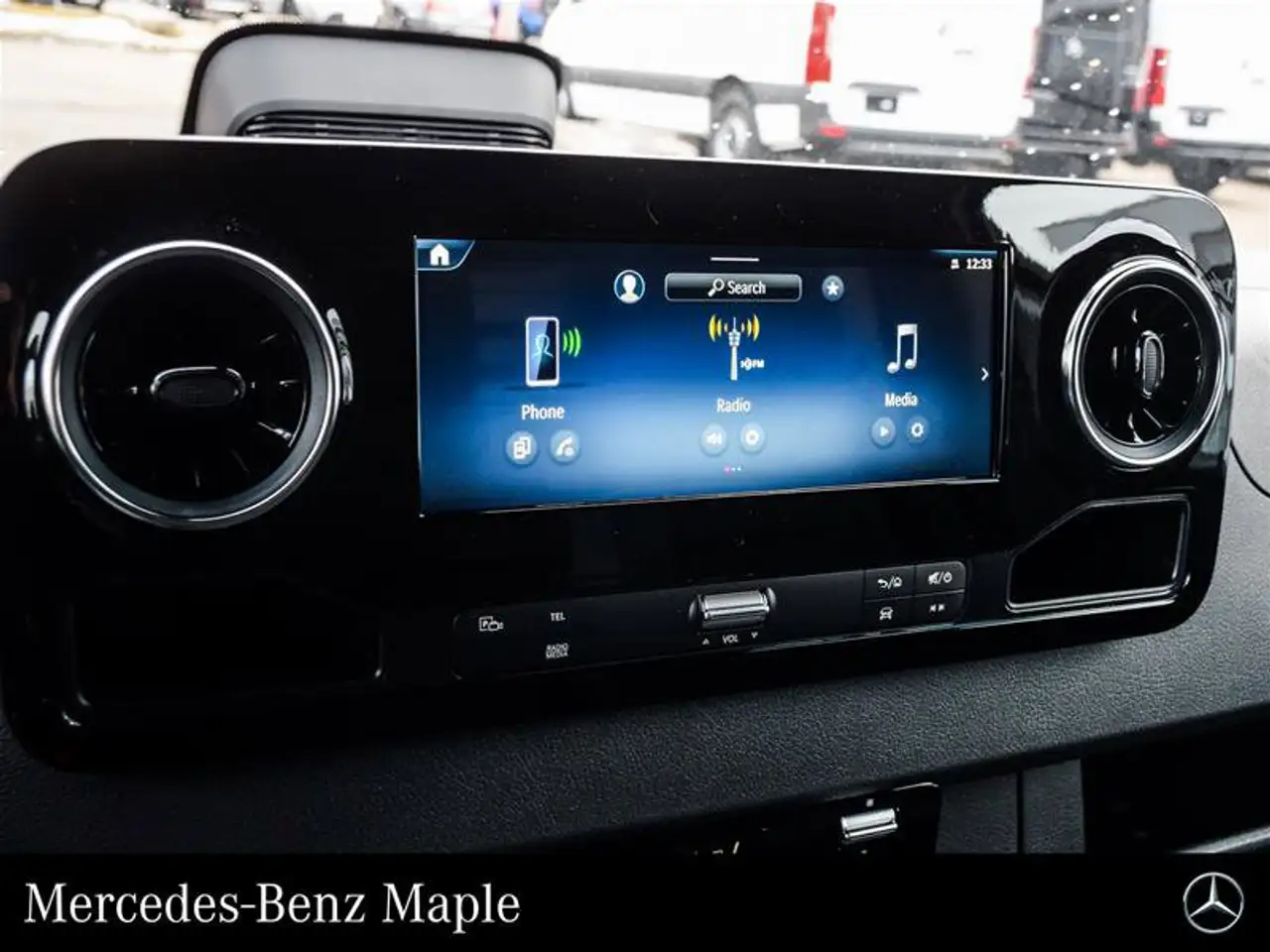 Mercedes-Benz Sprinter - Image 17