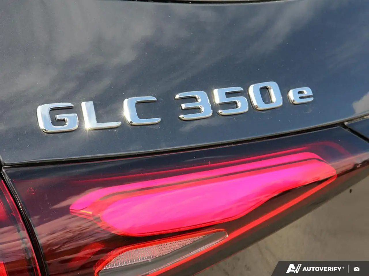 Mercedes-Benz GLC - Image 12