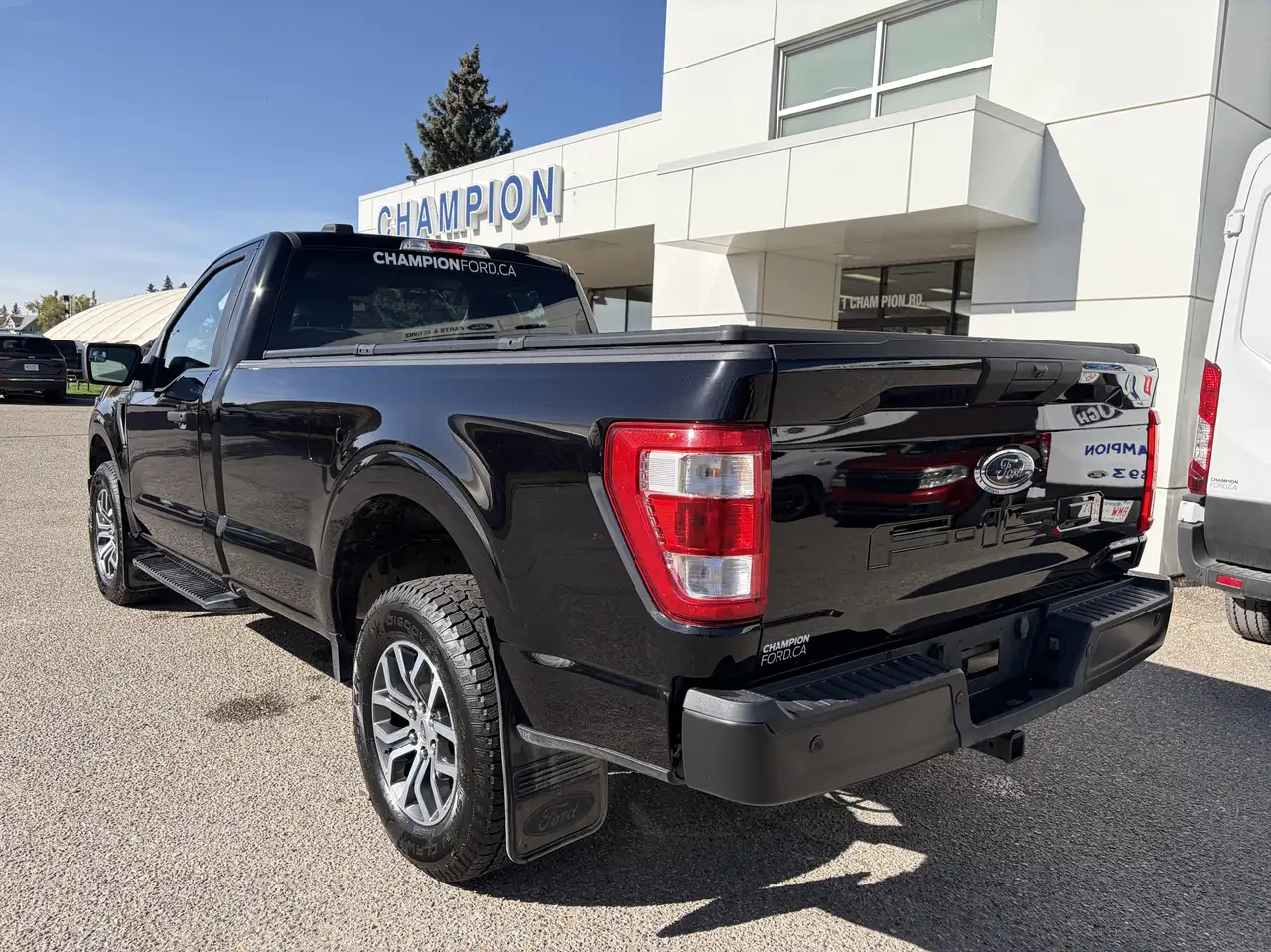 Ford F-150 - Image 4
