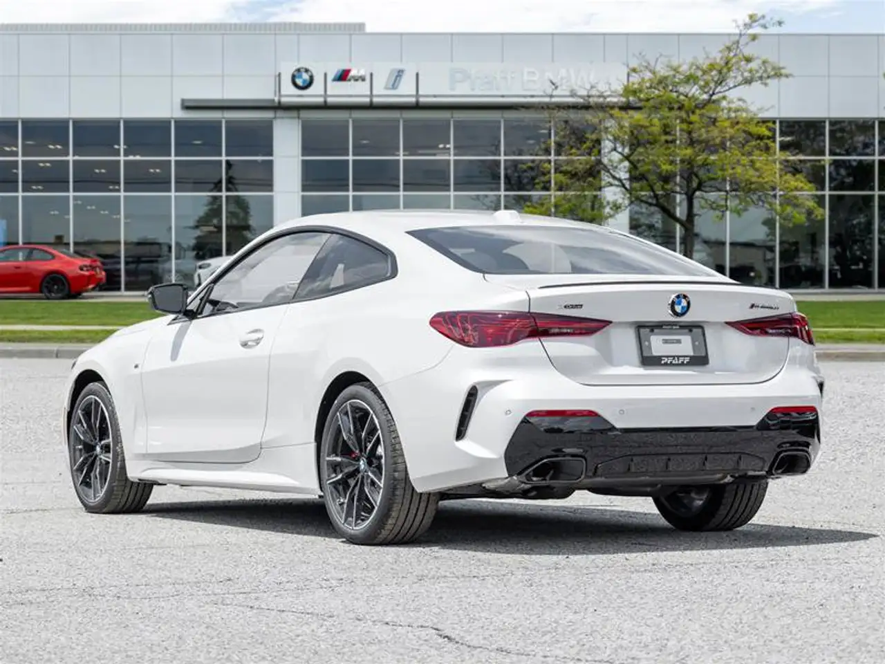 BMW 4 Series - Image 9