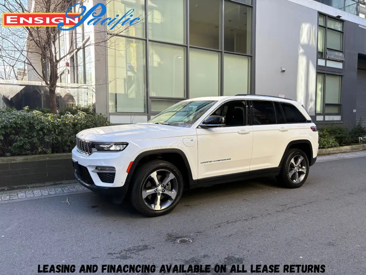Jeep Grand Cherokee - Image 1