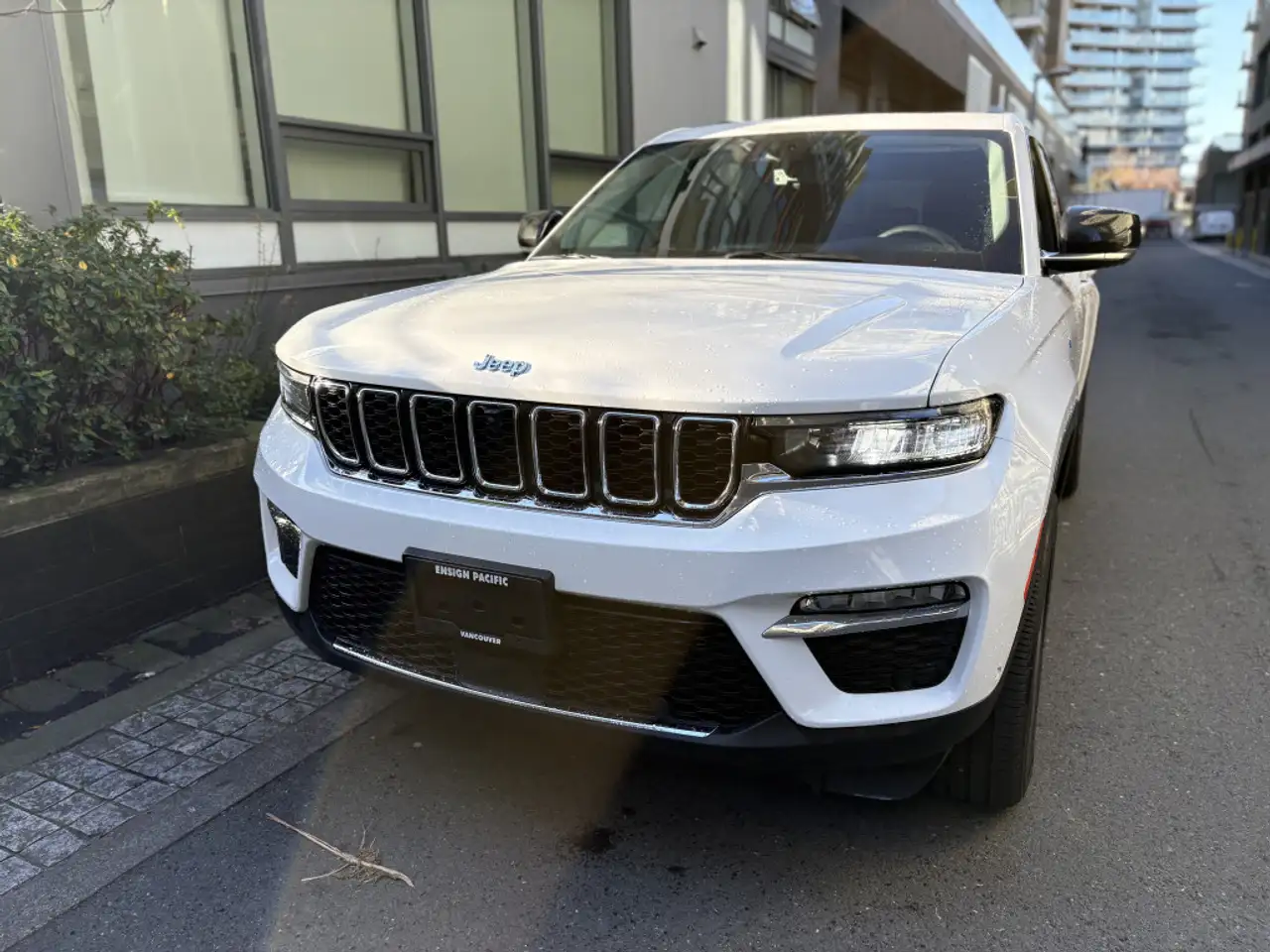 Jeep Grand Cherokee - Image 4