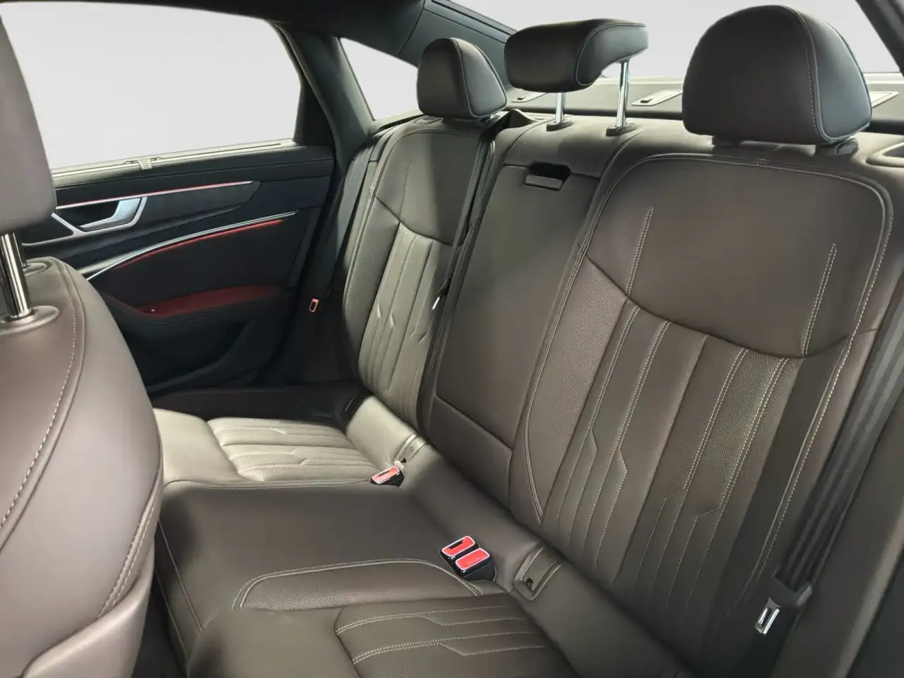 Audi A6 - Image 20