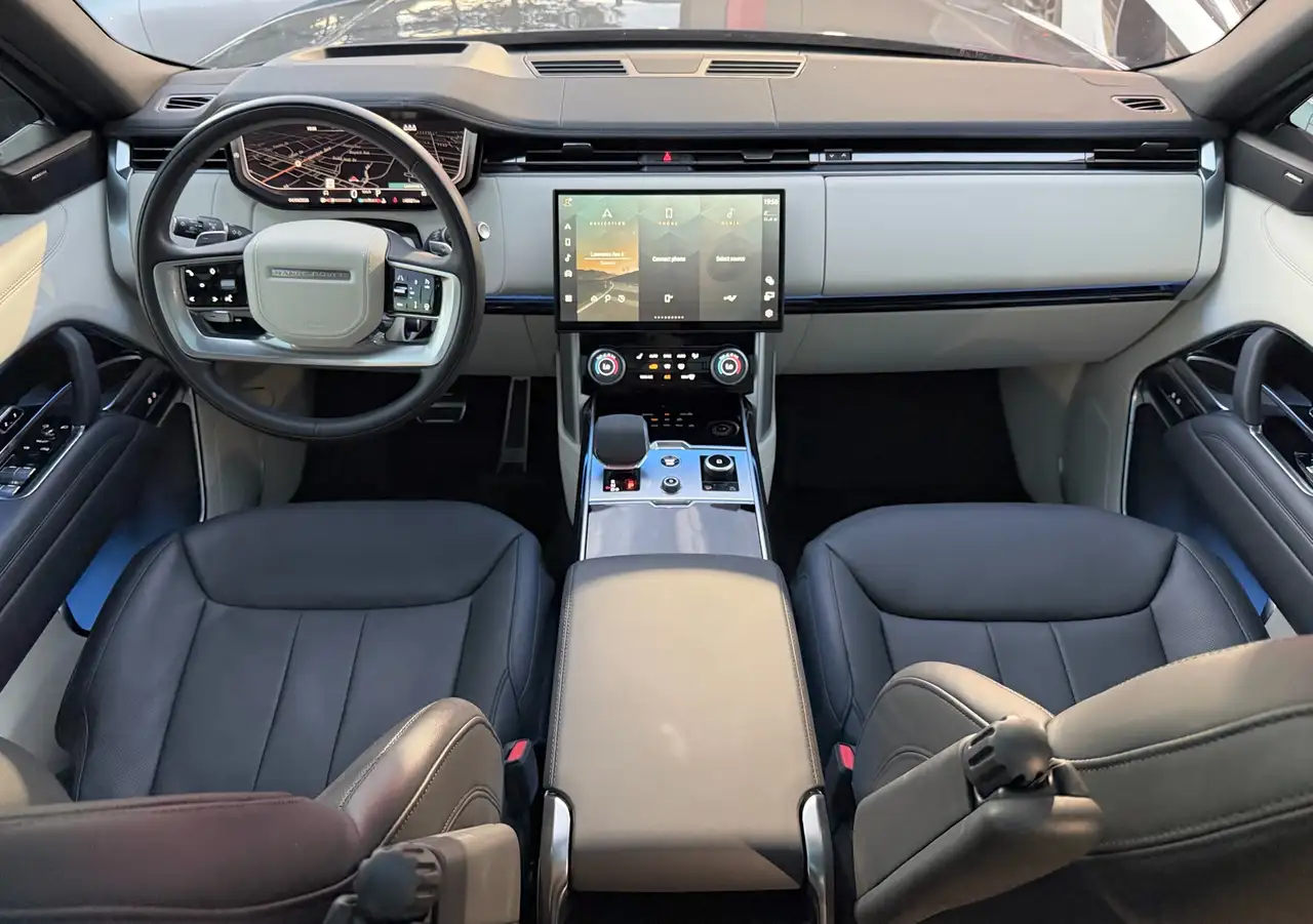 Land Rover Range Rover - Image 17