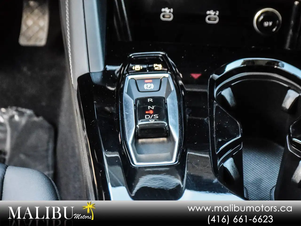 Audi Q5 - Image 25