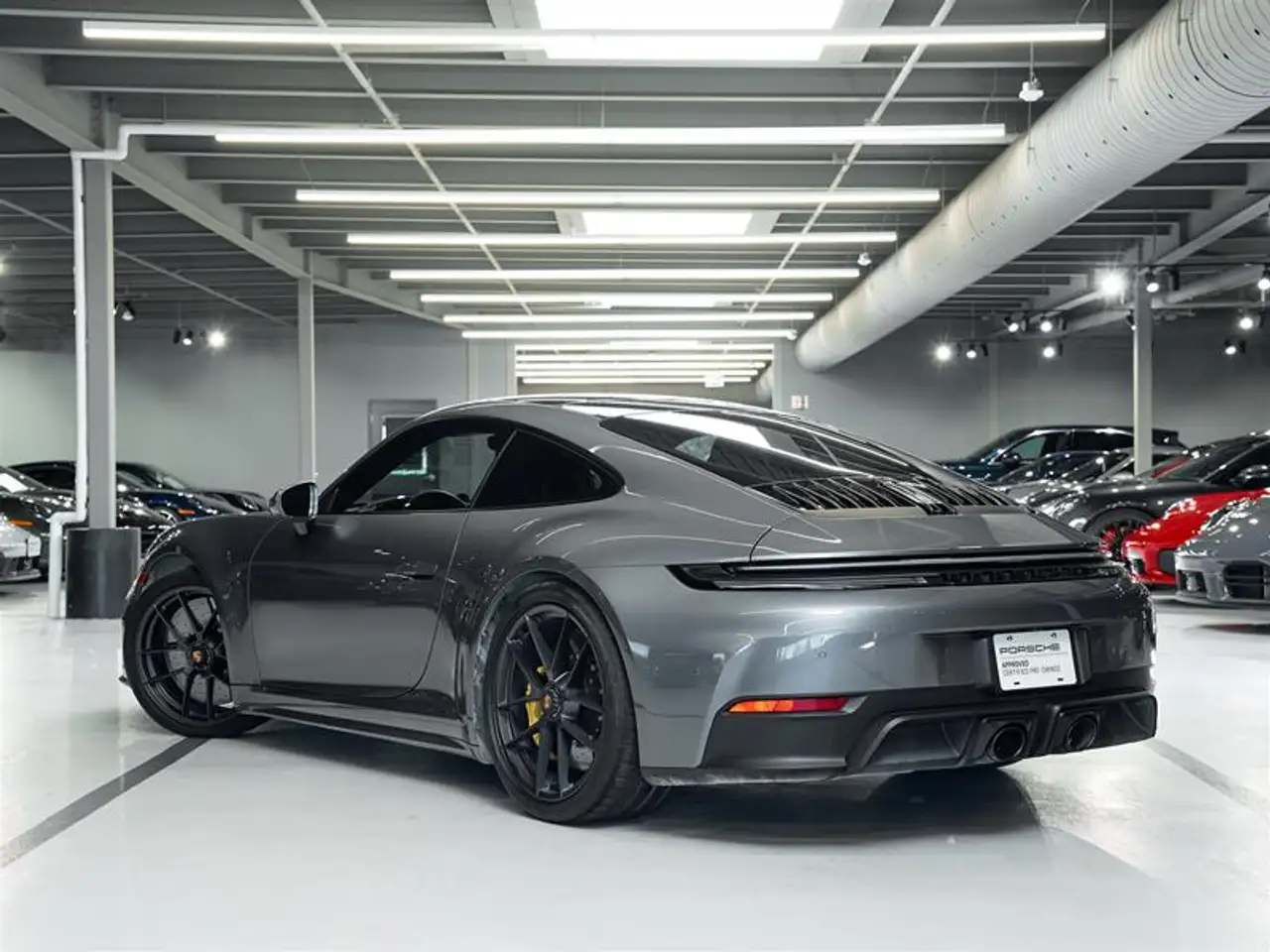 Porsche 911 - Image 4