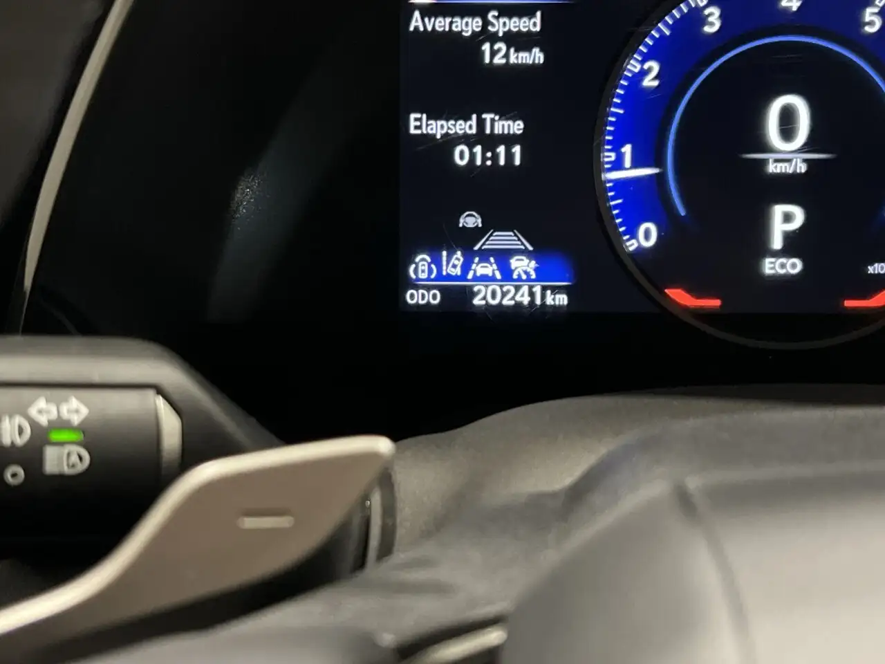 Lexus RX - Image 14