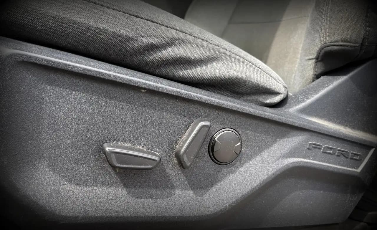 Ford F-150 - Image 10