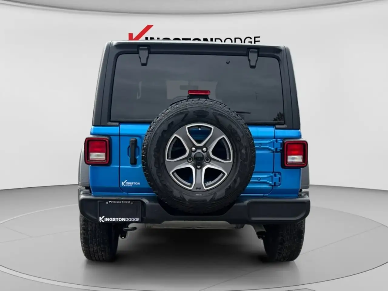 Jeep Wrangler - Image 4
