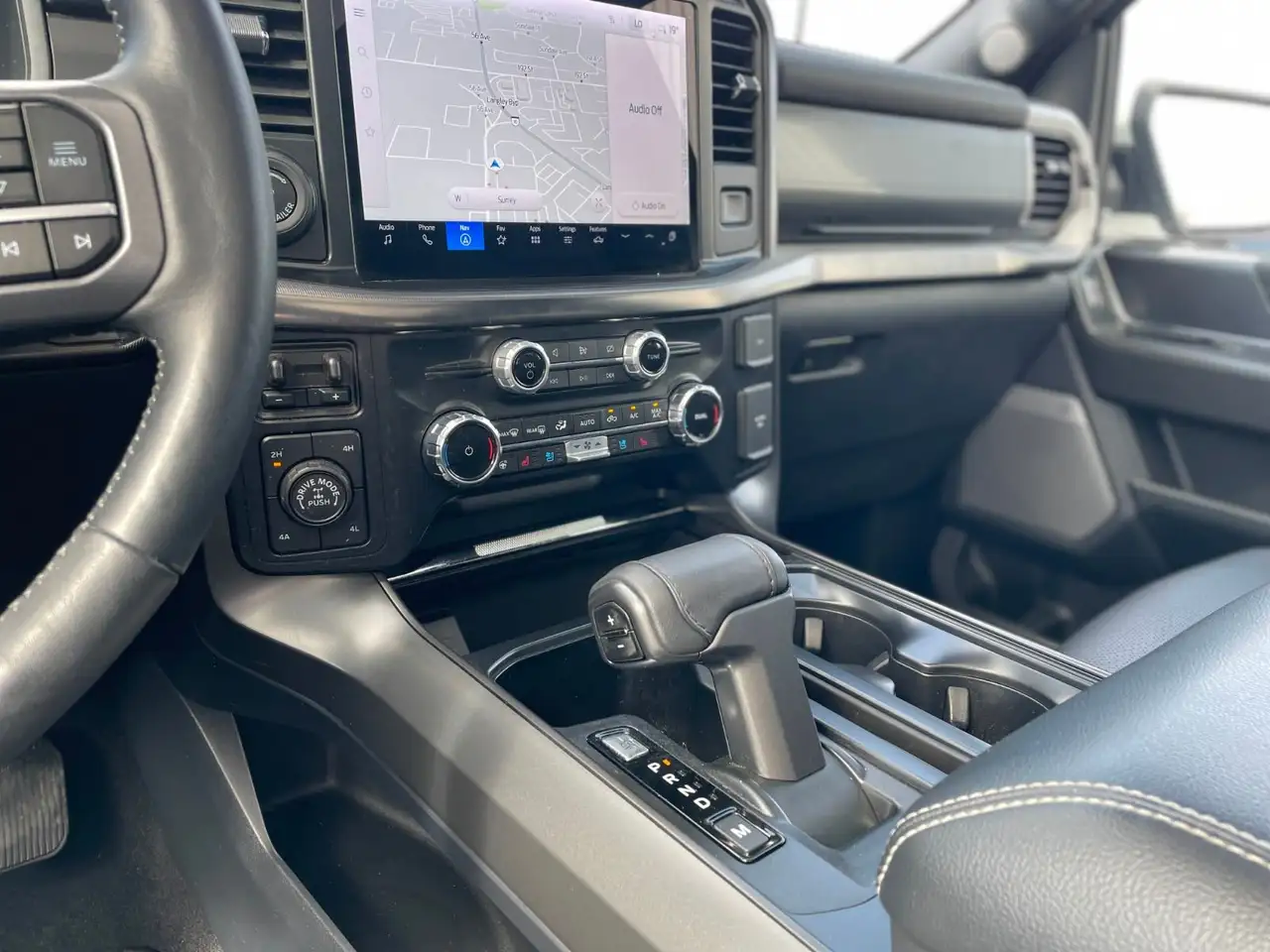 Ford F-150 - Image 23