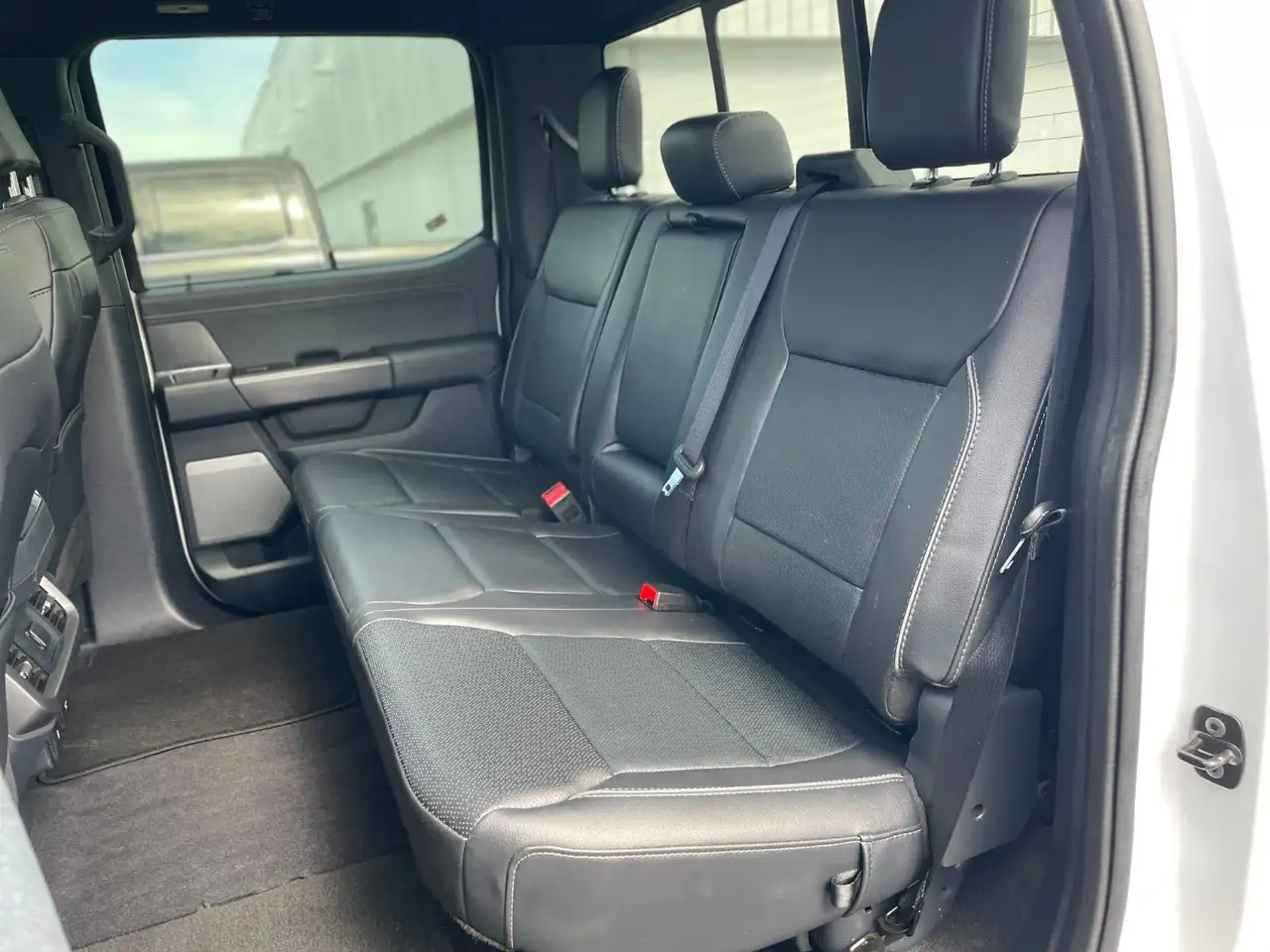 Ford F-150 - Image 13