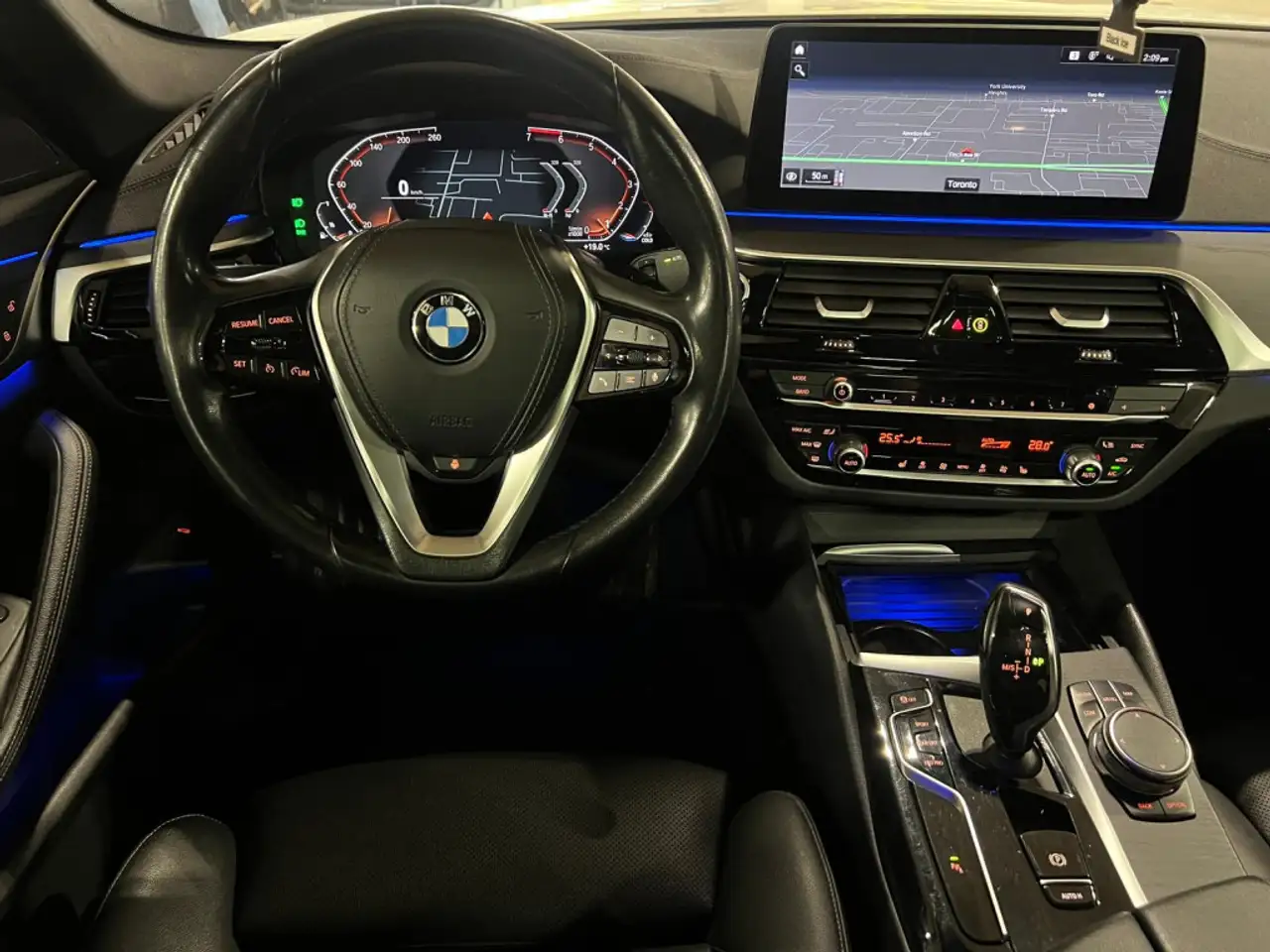 BMW 5 Series - Image 20
