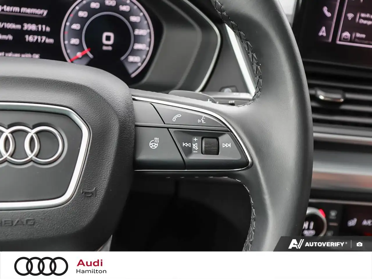 Audi Q5 - Image 17