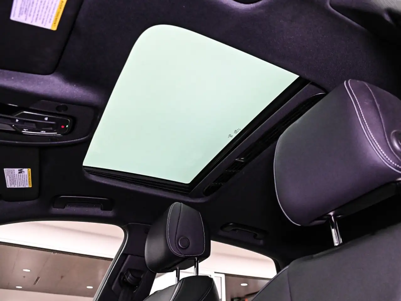 Audi A4 - Image 25