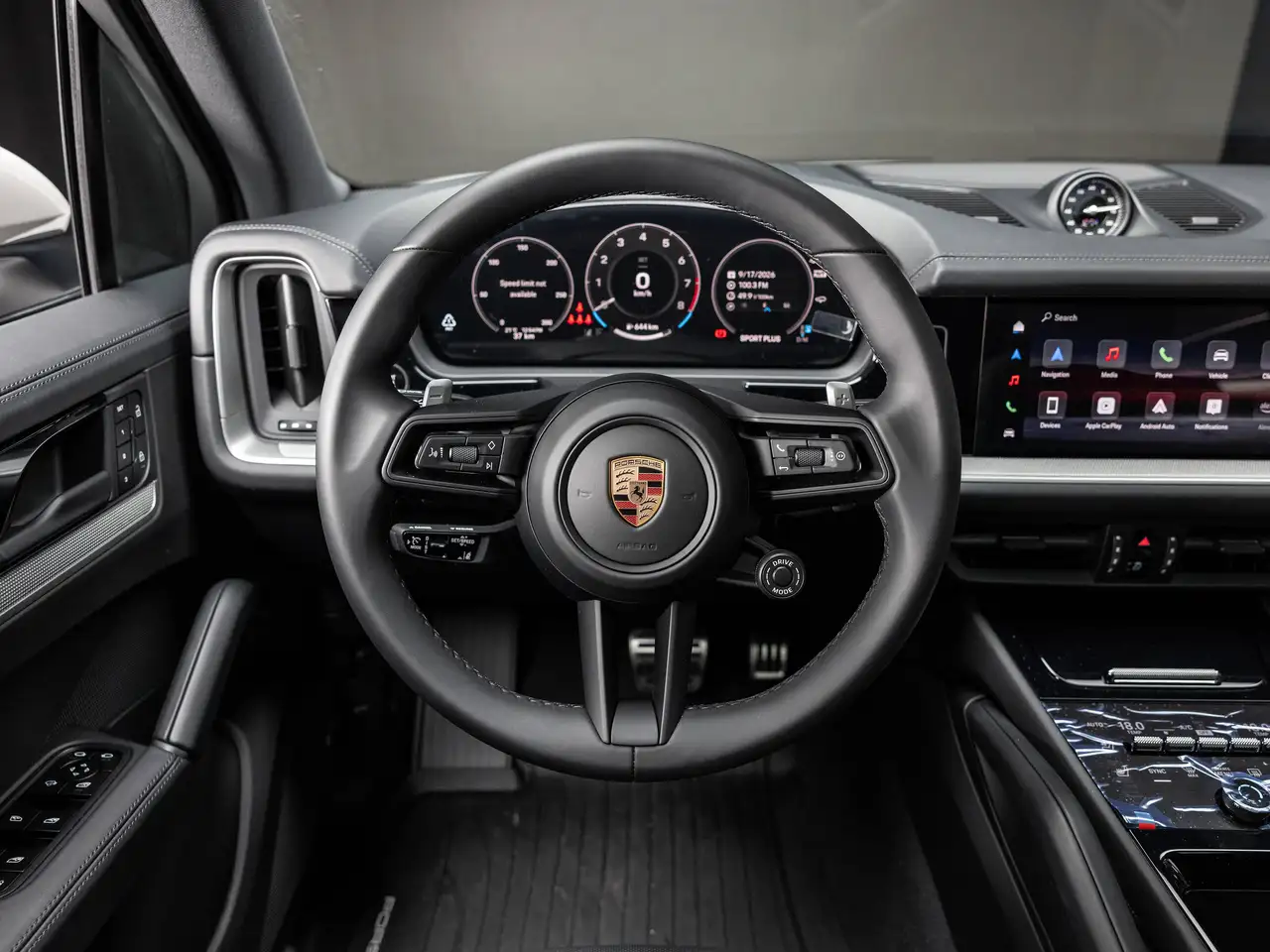 Porsche Cayenne - Image 12