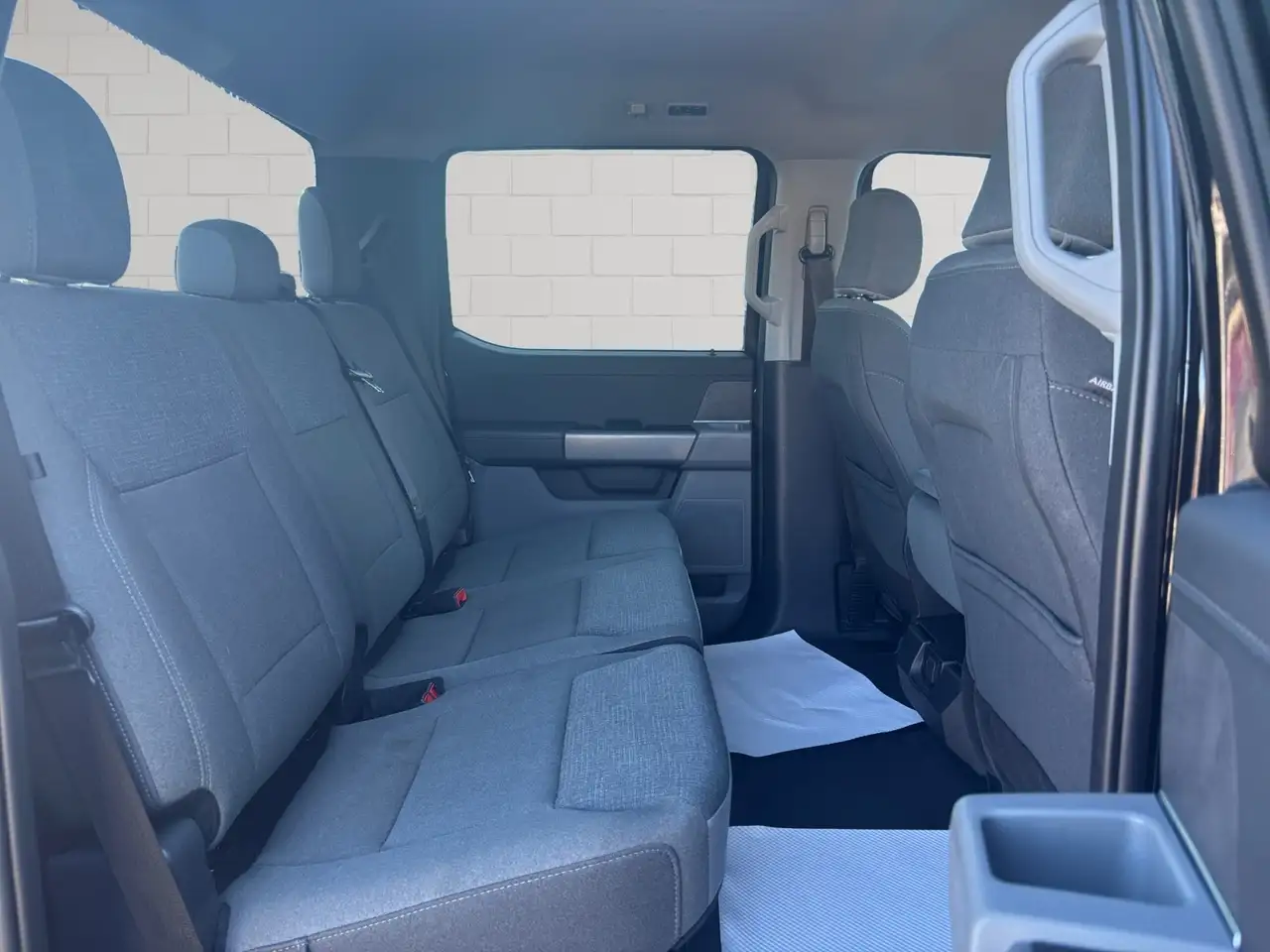 Ford F-150 - Image 18