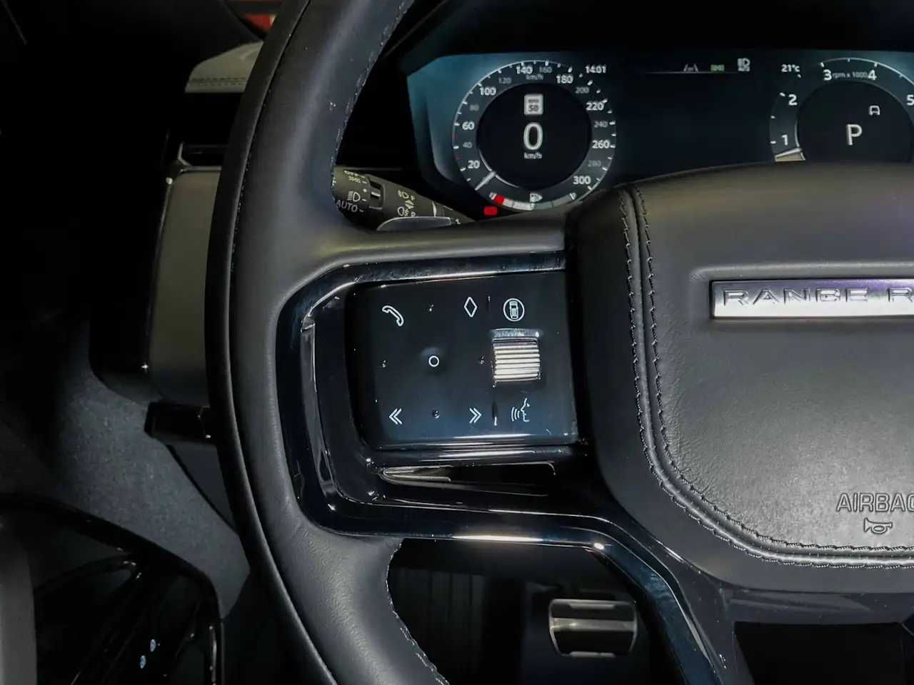 Land Rover Range Rover Sport - Image 15