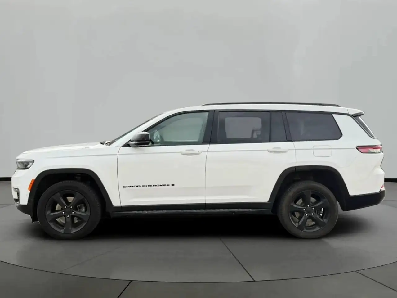 Jeep Grand Cherokee - Image 8