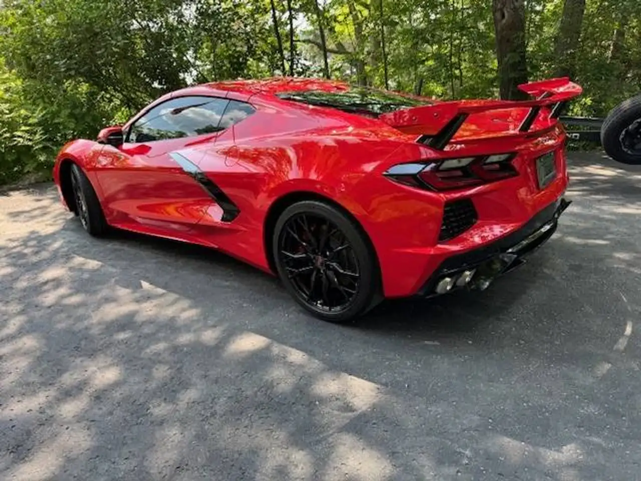 Chevrolet Corvette - Image 2