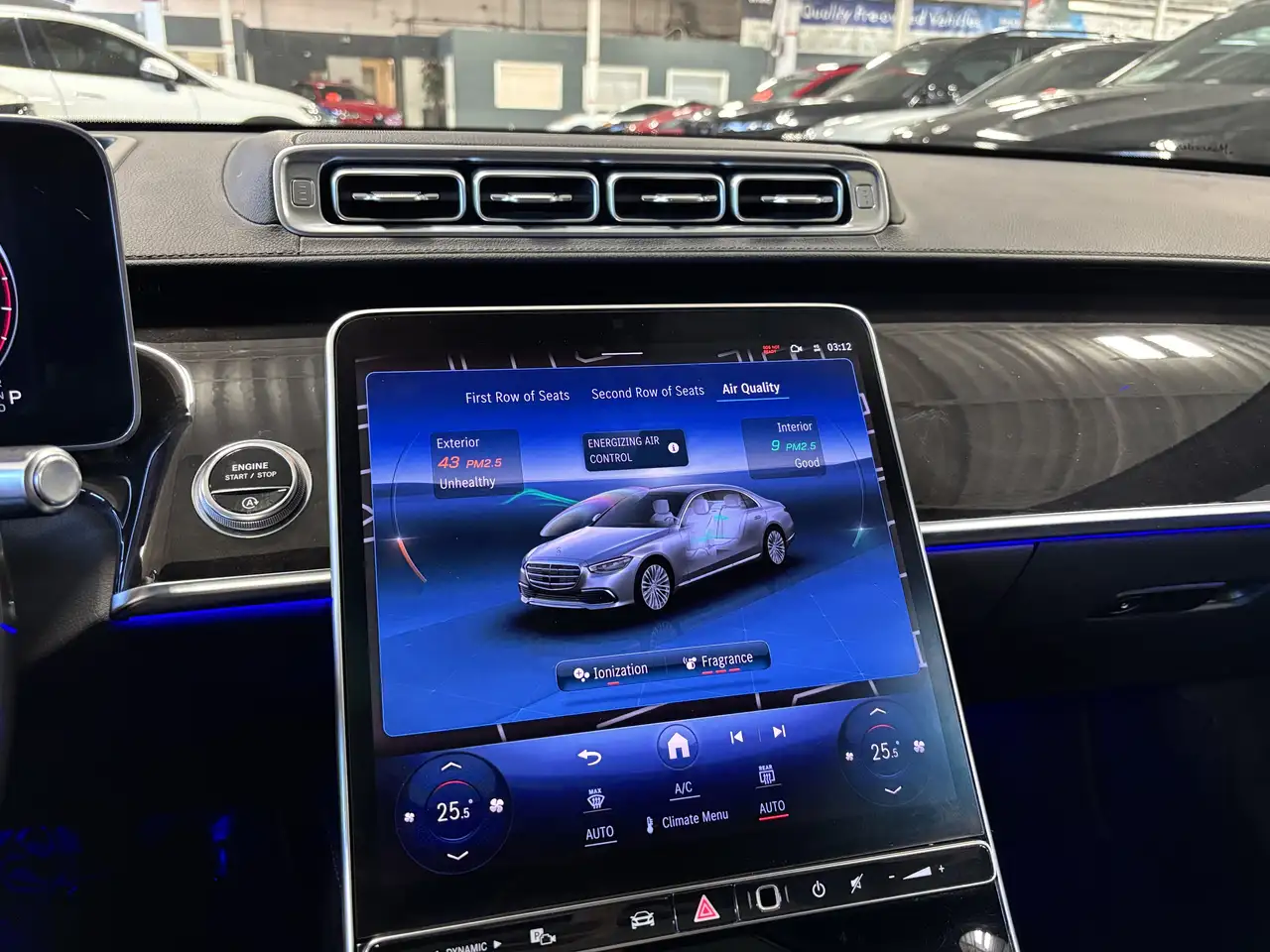 Mercedes-Benz S-Class - Image 39