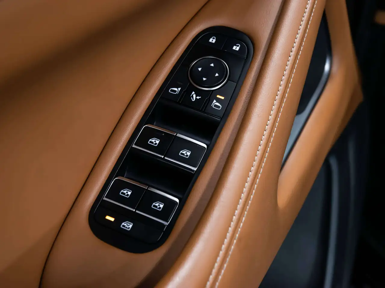 Infiniti QX60 - Image 13