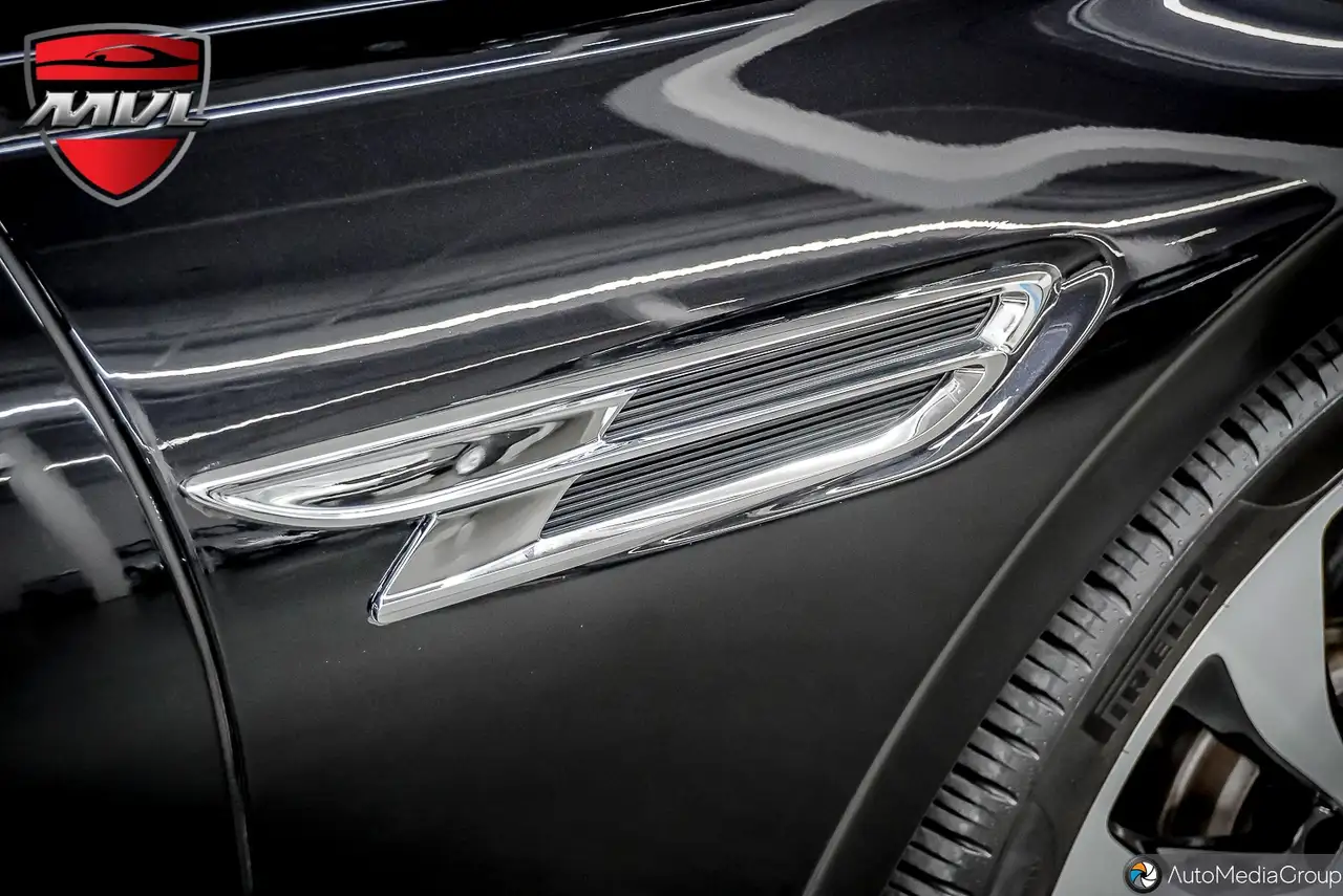 Bentley Flying Spur - Image 6