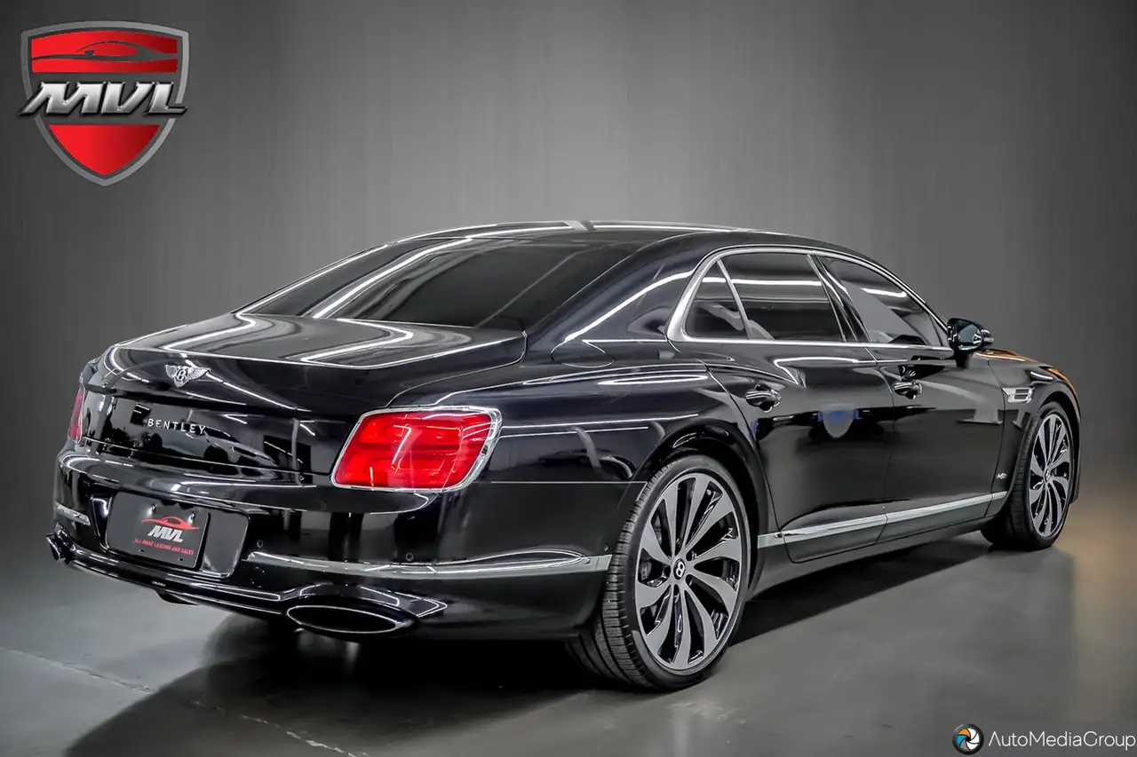 Bentley Flying Spur - Image 7